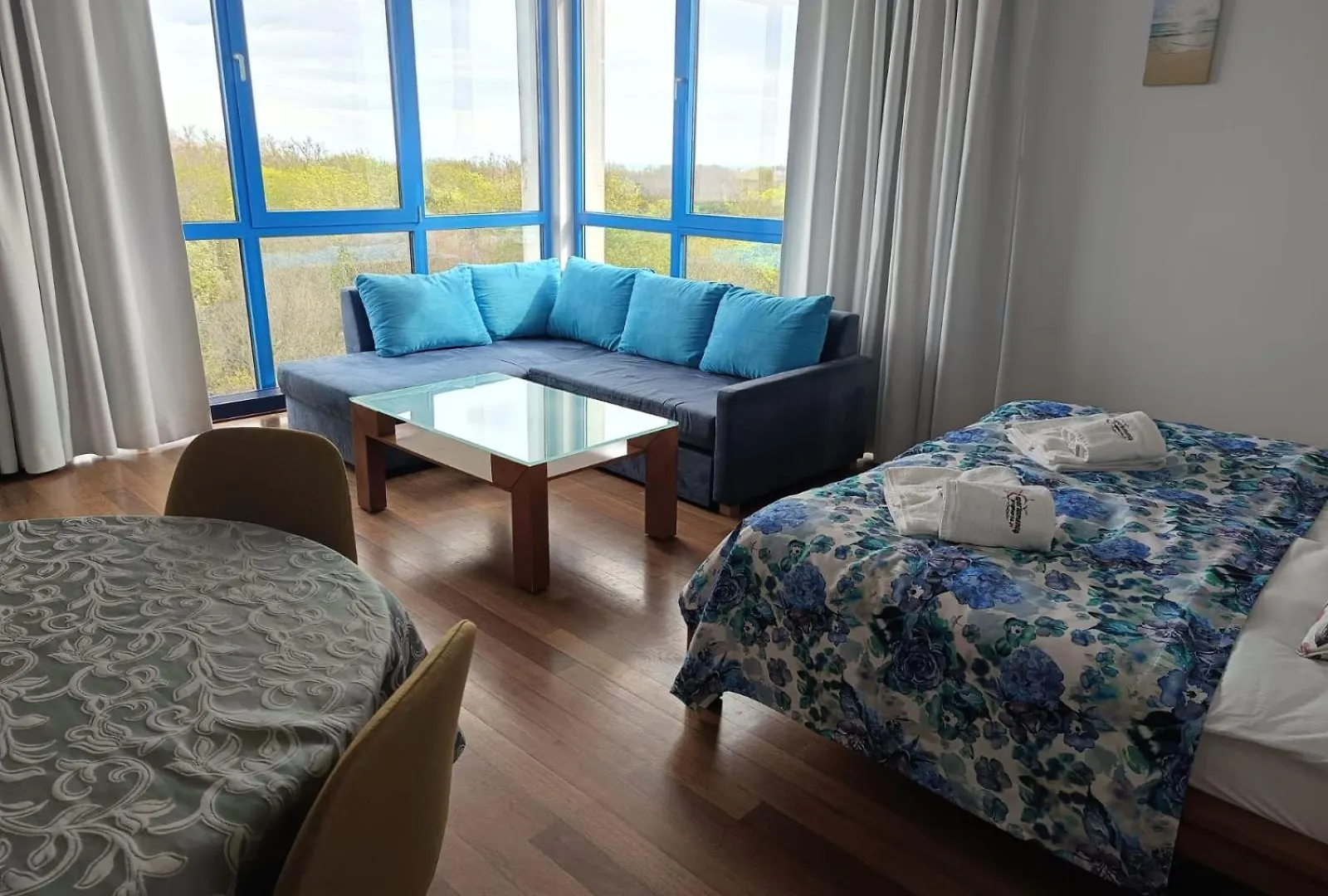 Apartamentyprzymorzu Reymonta Z Widokiem Na Morze Kolobrzeg Apartment